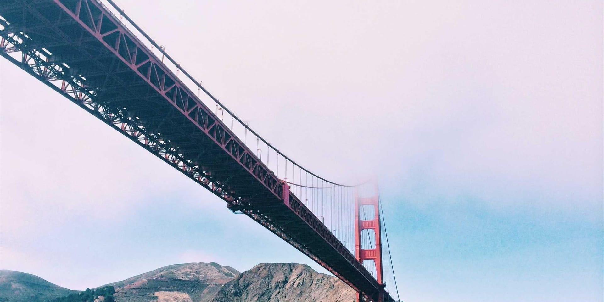 A CSS Hover-Reveal Pattern for Technical Specs